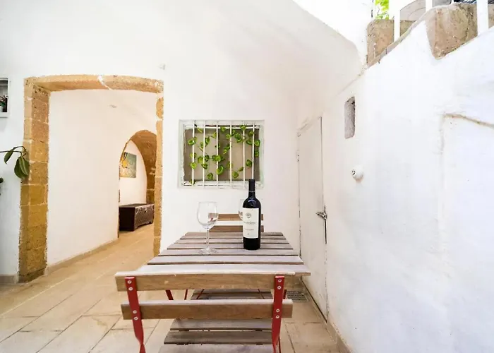 Dimora Via Celso 招待所 加利波利