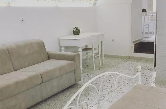 Dimora Via Celso 加利波利