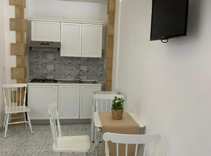 Dimora Via Celso 招待所