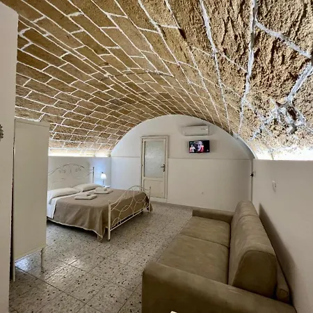 Dimora Via Celso Maison d'hôtes 3*