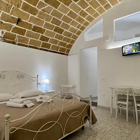 Pensionat Dimora Via Celso Gallipolli