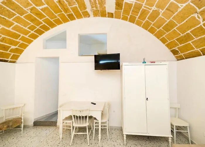 Dimora Via Celso Pensión