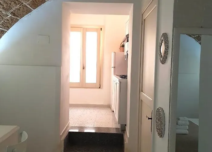 Dimora Via Celso Pensión